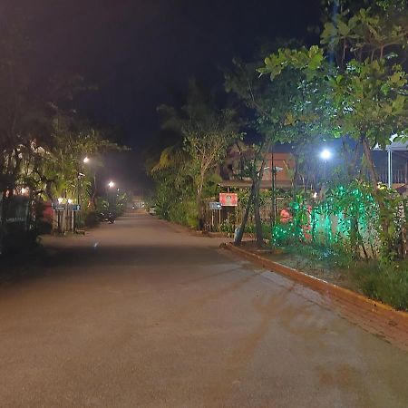 Sunstone Villa Lonavala Buitenkant foto