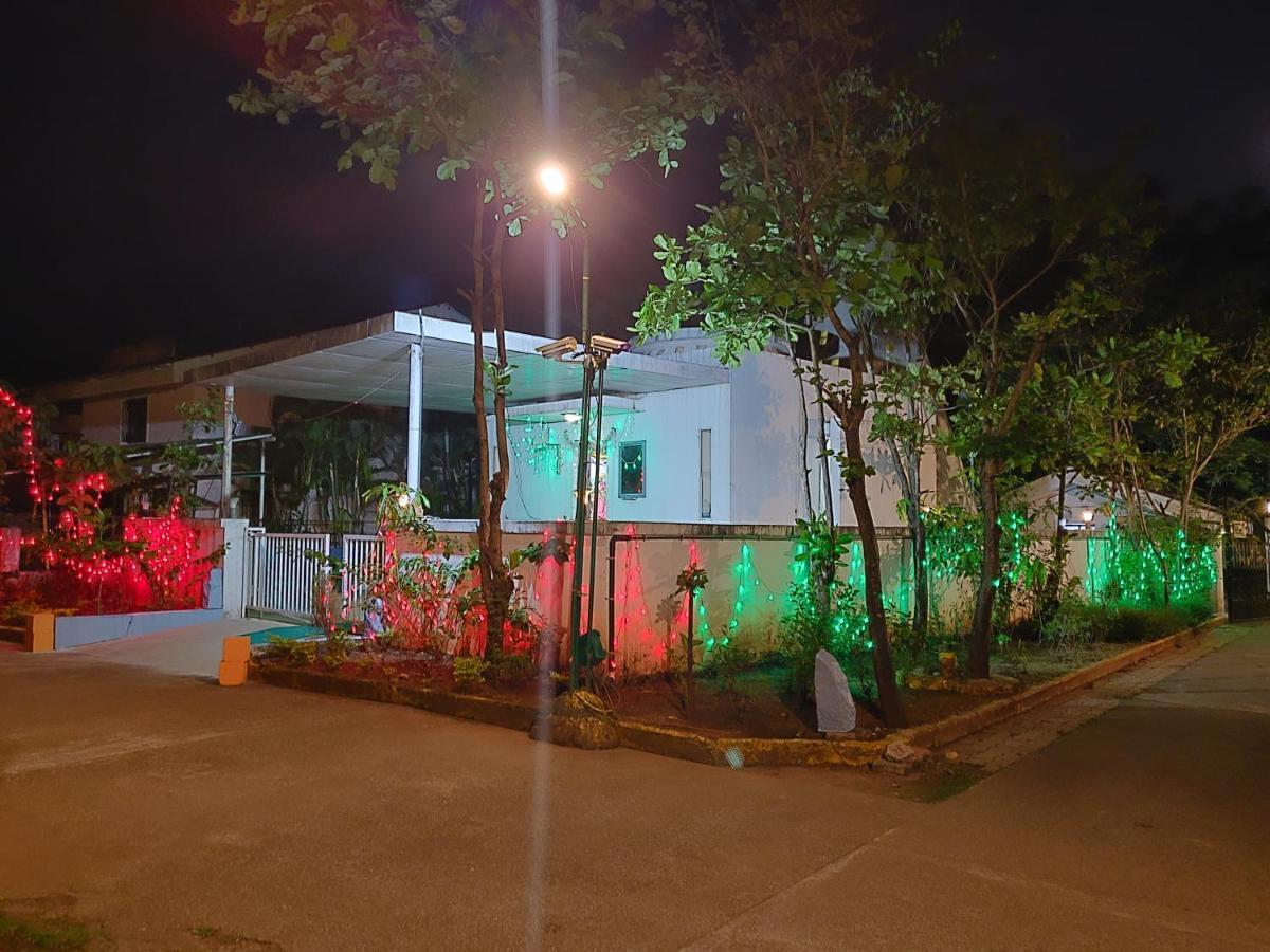 Sunstone Villa Lonavala Buitenkant foto