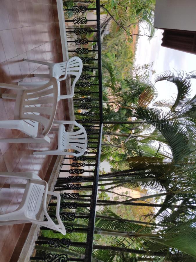 Sunstone Villa Lonavala Buitenkant foto