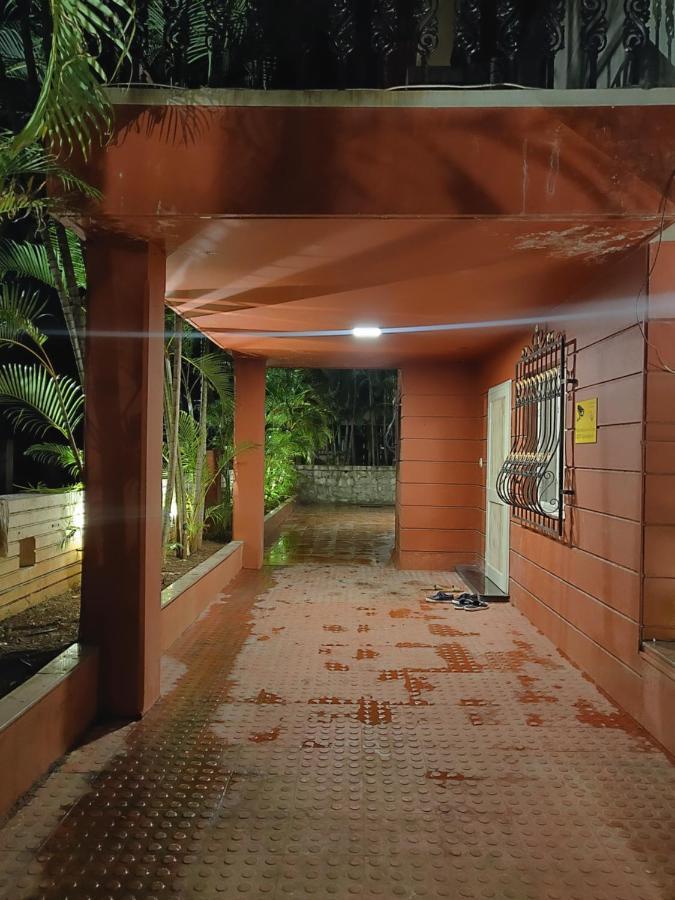 Sunstone Villa Lonavala Buitenkant foto